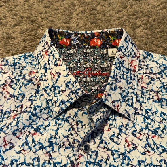 Robert Graham Skulls Button Down Shirt - Picture 2 of 4